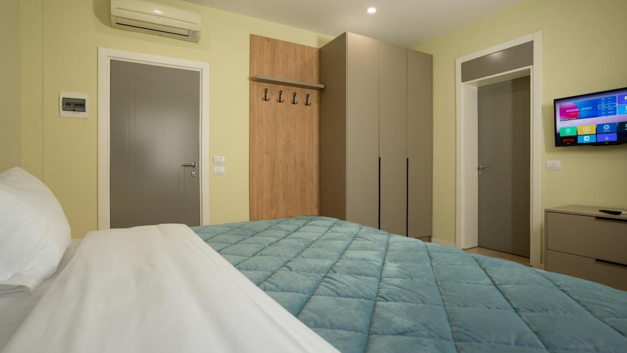 F&M Hotel 2 Tiranë Eksteriør bilde