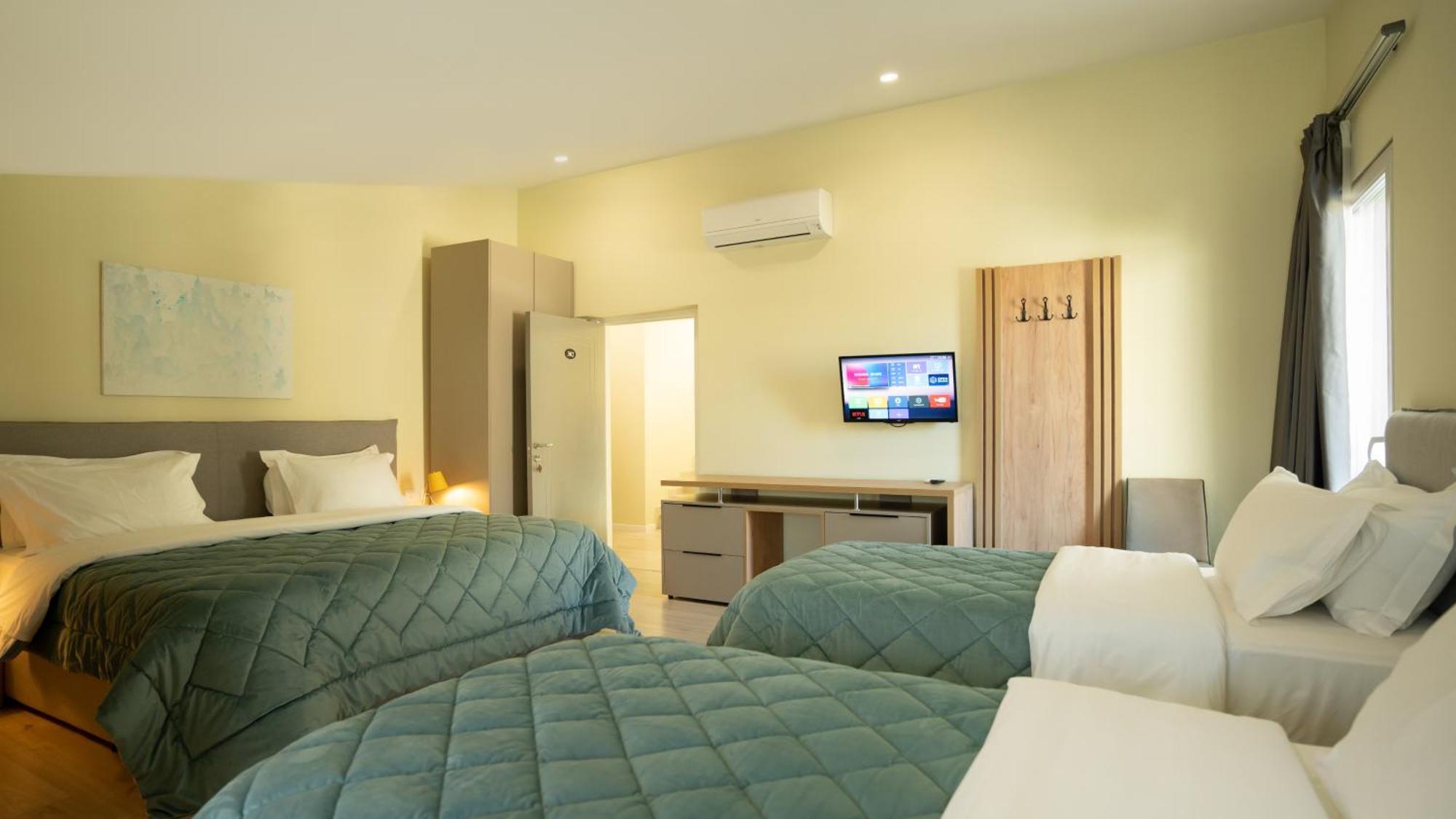 F&M Hotel 2 Tiranë Eksteriør bilde