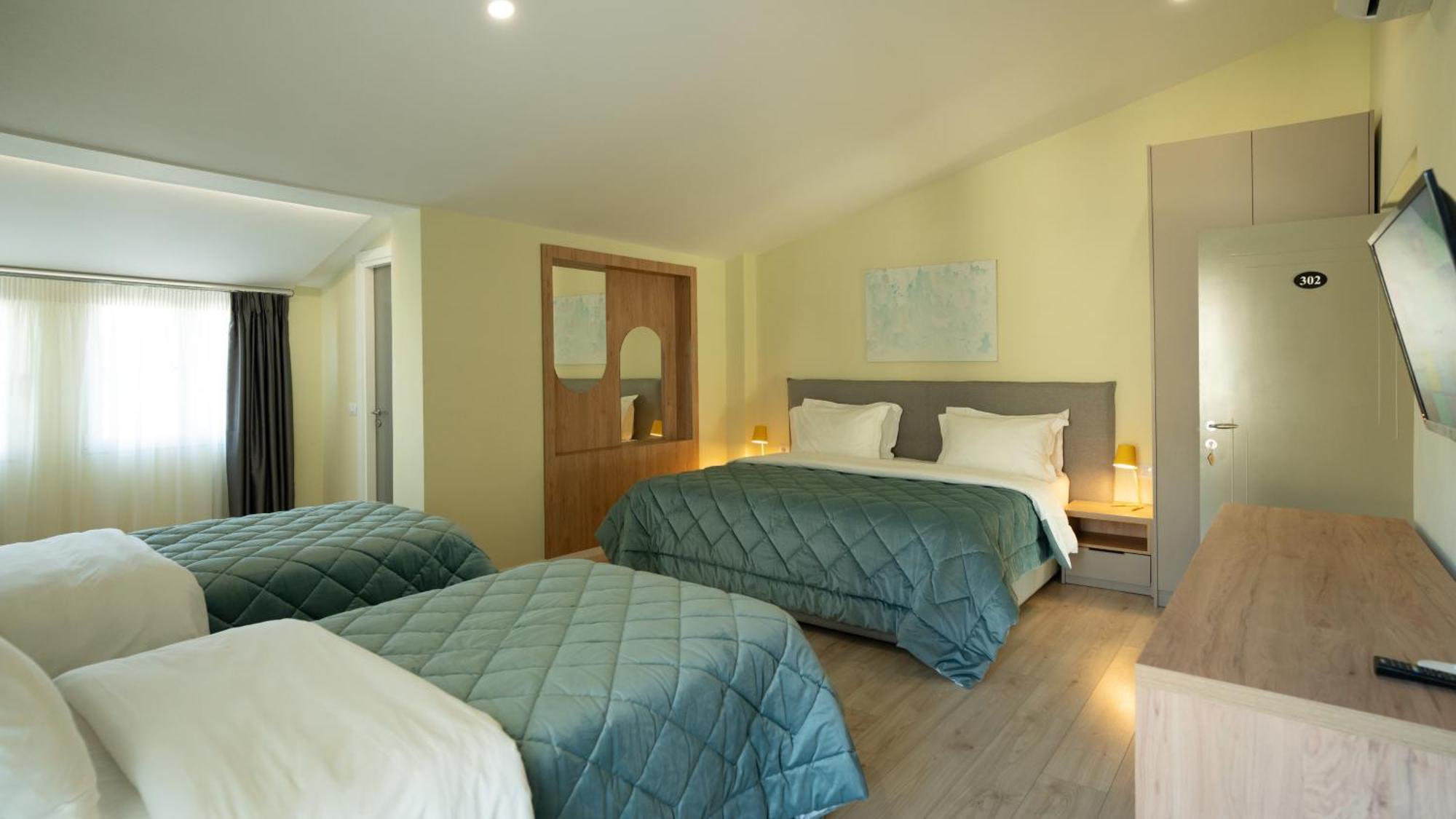 F&M Hotel 2 Tiranë Eksteriør bilde